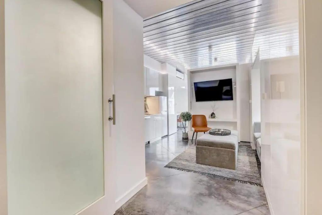 Kcm Mikros Smart Apartments 8 Cleveland Dış mekan fotoğraf